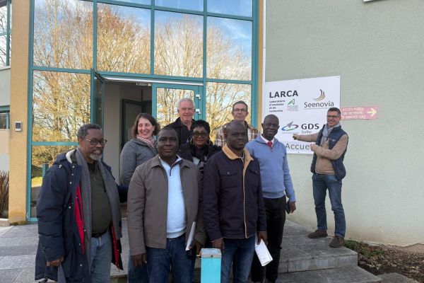 Accueil d'aviculteurs ivoiriens, février 2026